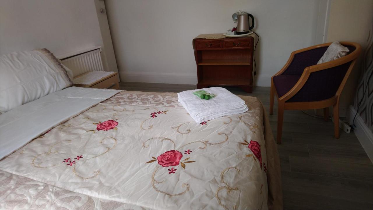 Renovated 4-Bed Home - Sleeps 9 - Parking - Spa Blackpool Exteriér fotografie