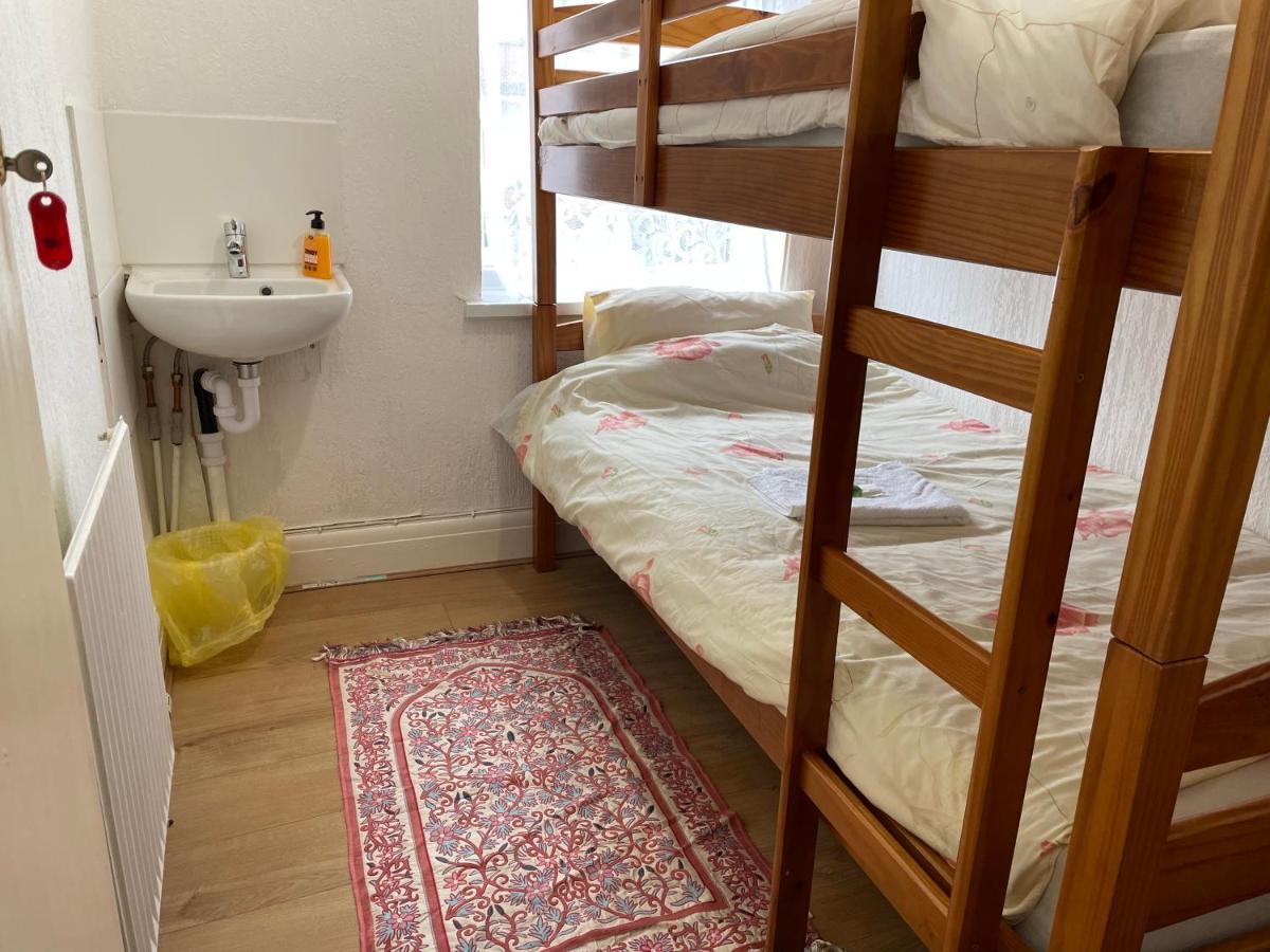 Renovated 4-Bed Home - Sleeps 9 - Parking - Spa Blackpool Exteriér fotografie